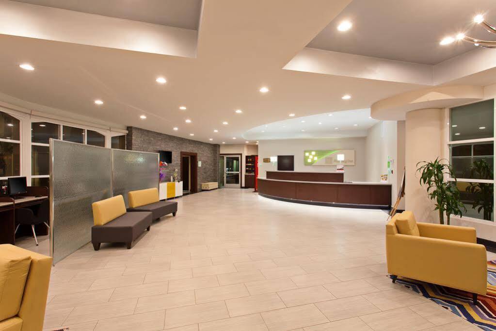 Holiday Inn West Covina, An Ihg Hotel Εξωτερικό φωτογραφία